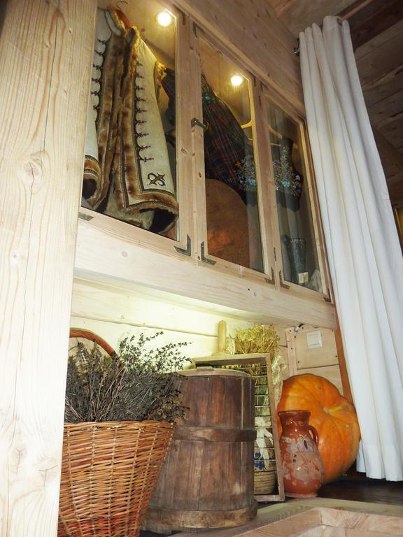 Salamandra Village Kozevo エクステリア 写真